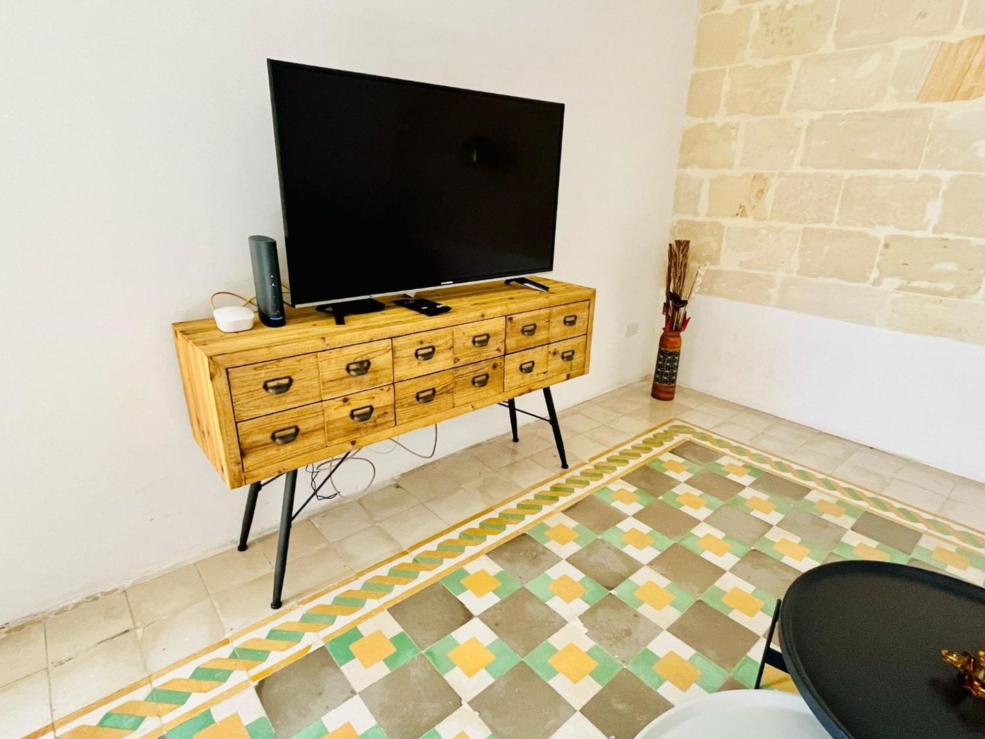 Cozy Charming Apartment In Old Bakery Street Valletta Kültér fotó