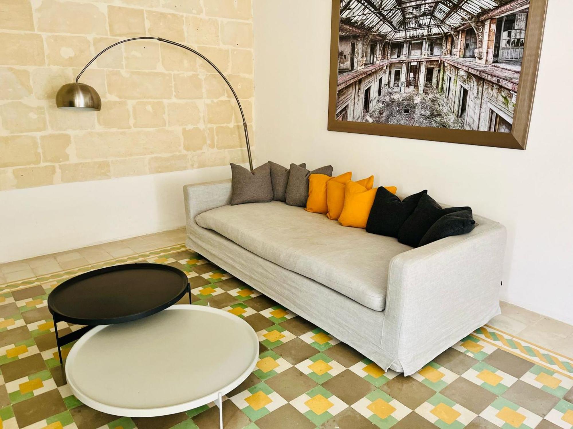 Cozy Charming Apartment In Old Bakery Street Valletta Kültér fotó